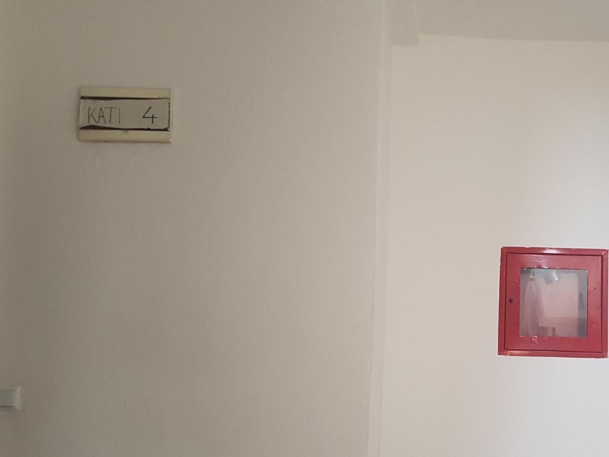 Redon Apartment Prishtine Bagian luar foto